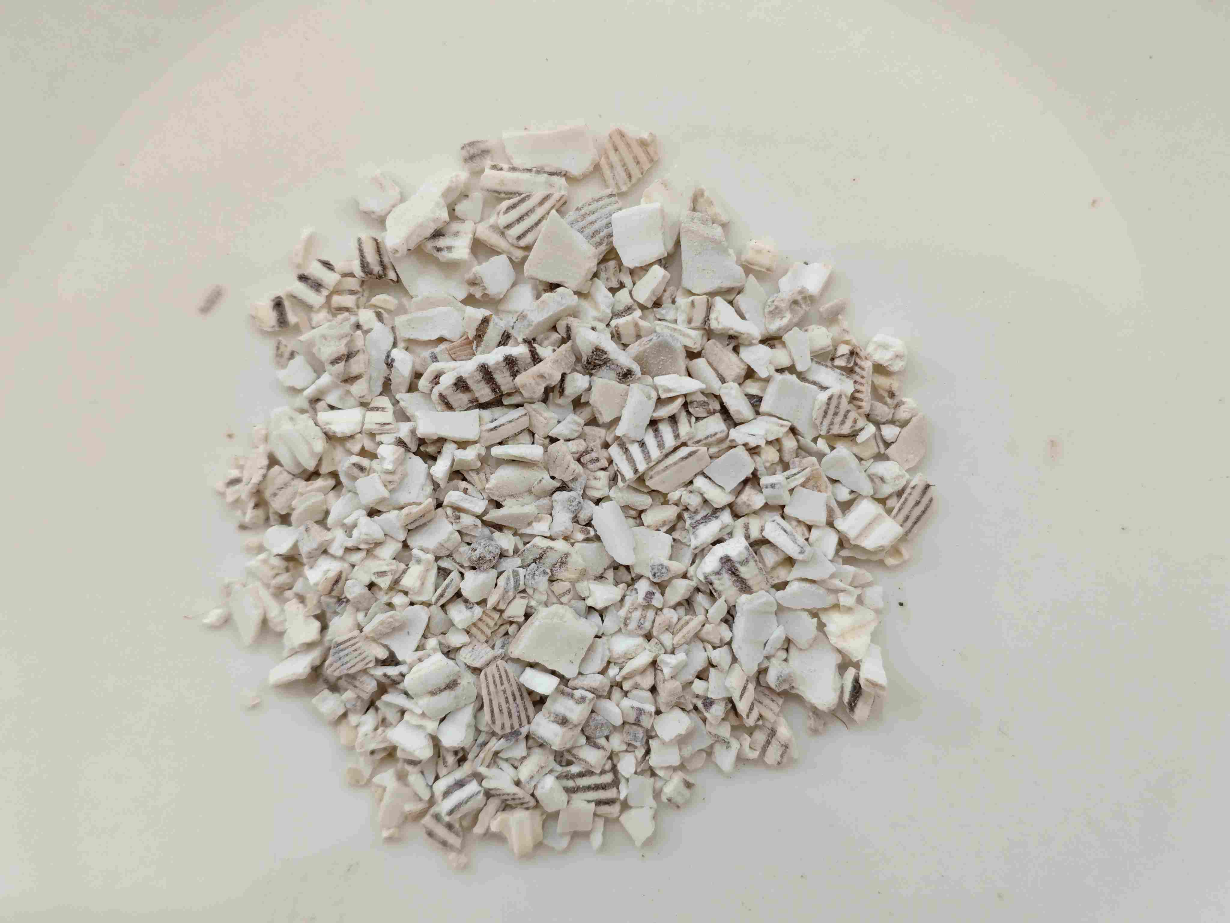 Shell jubin jerami (wǎl&eacute;ngzǐ)